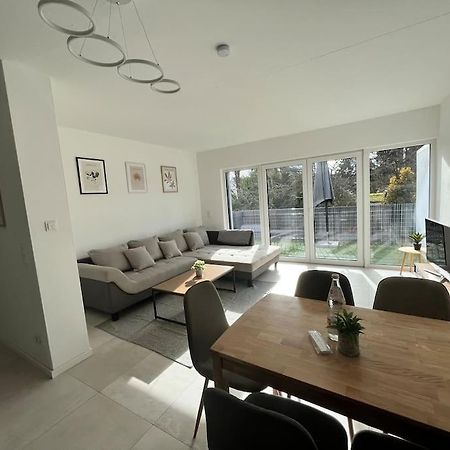 3 Zw 95 M2 Neubau Kostenlos Parkplatz Im Hof Kitzingen Kültér fotó
